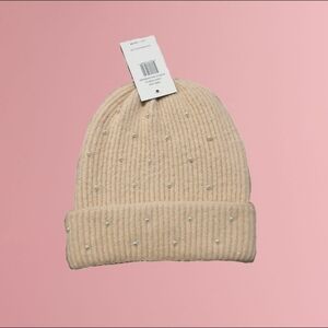 5/$10 NWT Steve Madden baby pink pearl studded winter beanie hat